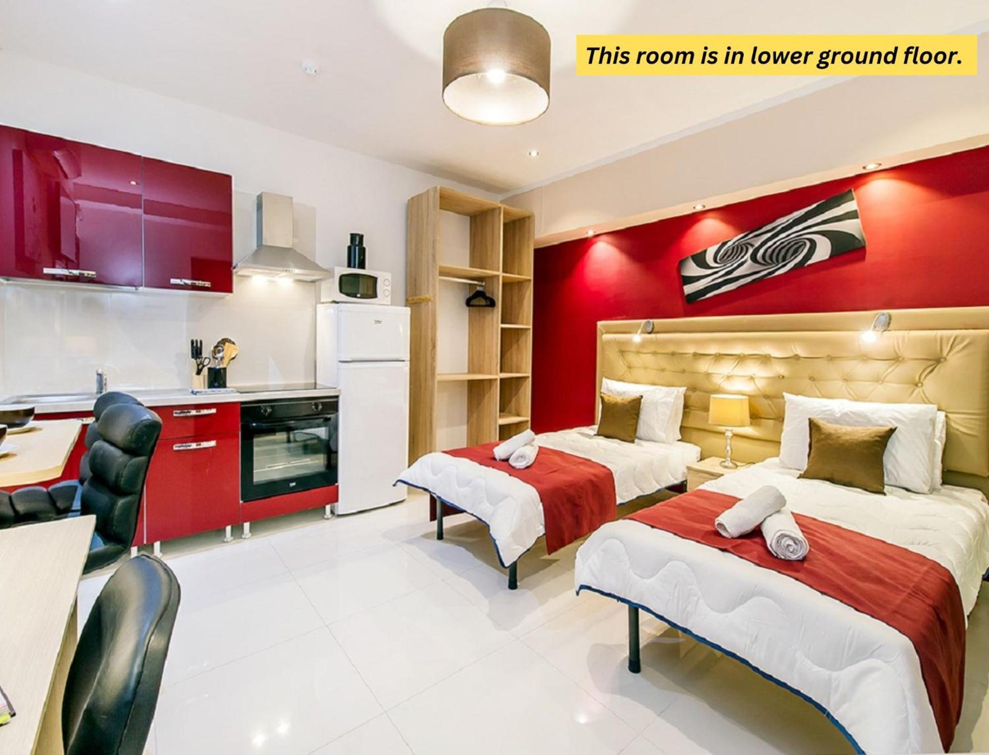 Saint Julian's Bayside Apartments מראה חיצוני תמונה