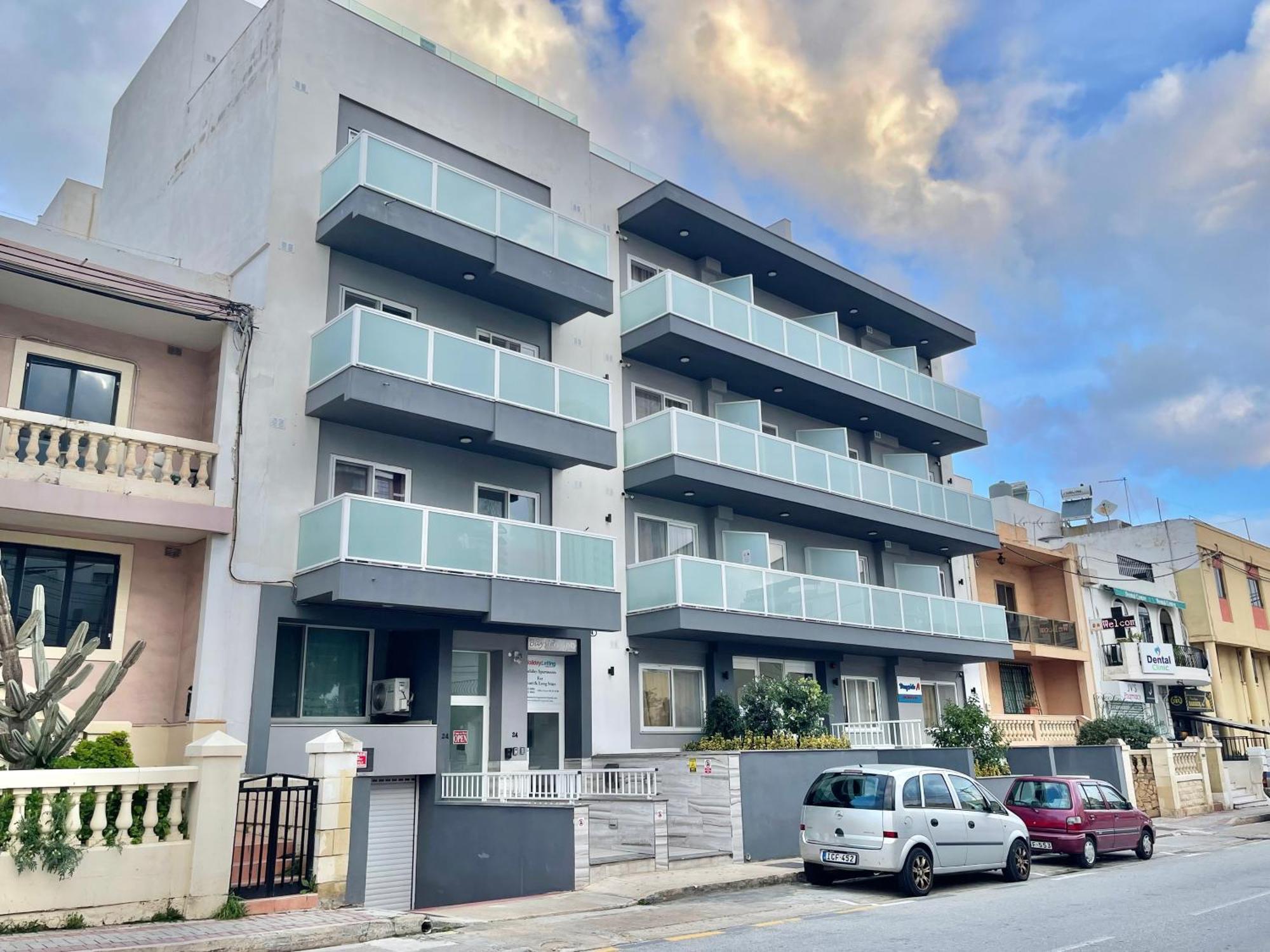 Saint Julian's Bayside Apartments מראה חיצוני תמונה