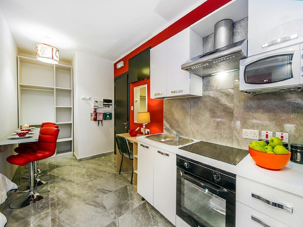 Saint Julian's Bayside Apartments מראה חיצוני תמונה