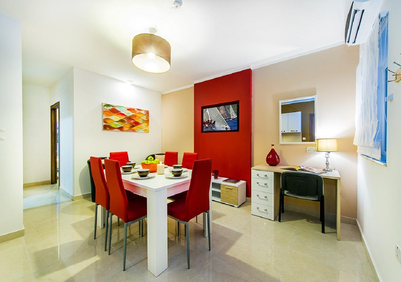Saint Julian's Bayside Apartments מראה חיצוני תמונה